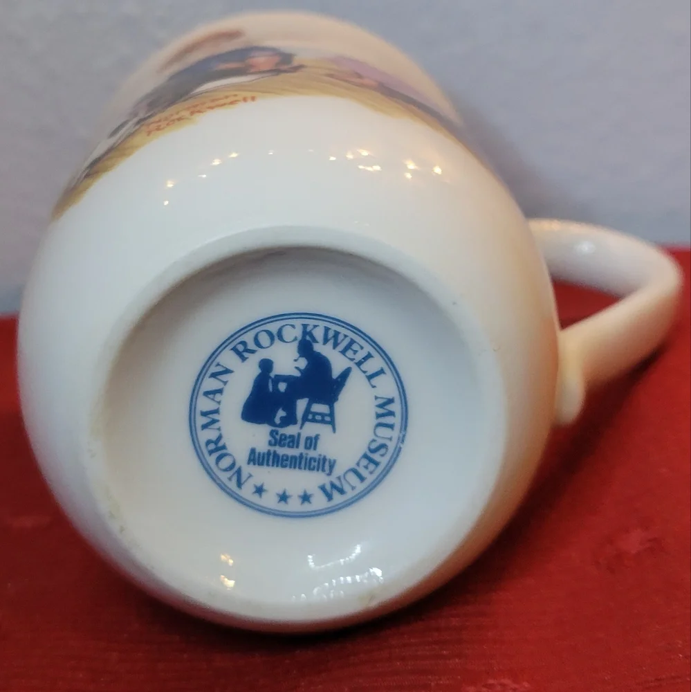 1 Vtg '82 Norman Rockwell Museum Cup Boy Girlfriend Puppy Music Master Gold Trim
